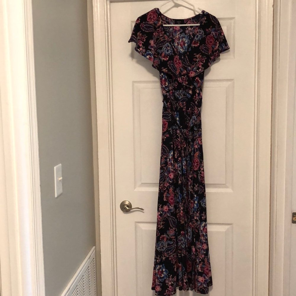 Vici Dolls Floral Maxi Dress